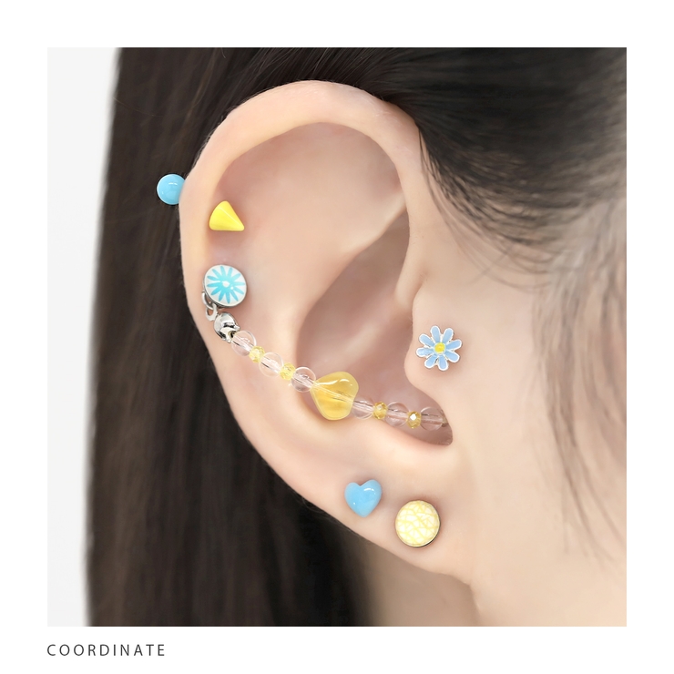 軟骨ピアス 昭和レトロポップ幾何学模様エモいノスタルジー ボディ