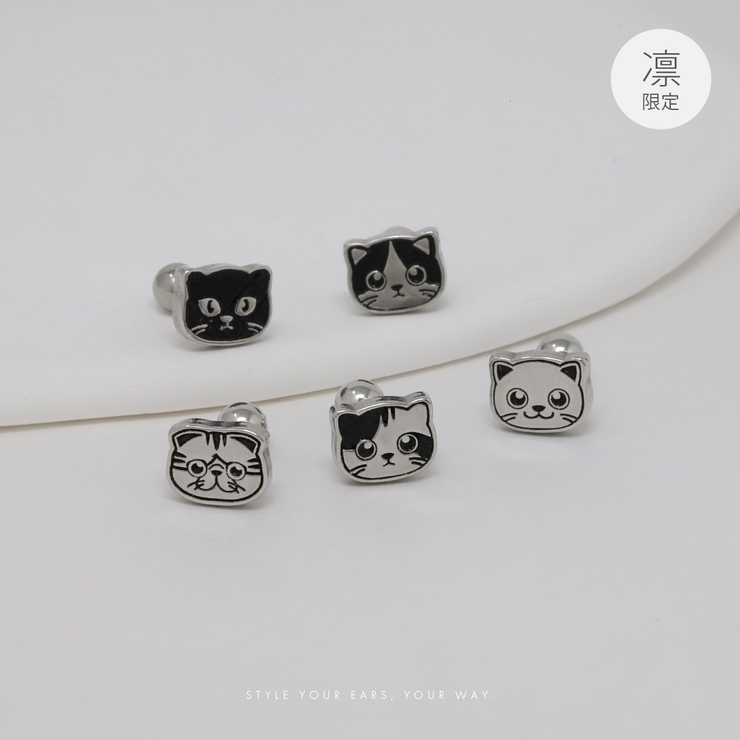 ☆モノトーン猫ちゃんピアス☆③ 軟骨ピアス 猫ねこネコキャットフェイスかわいい白黒三毛はちわれ折れ