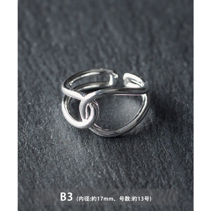 B3