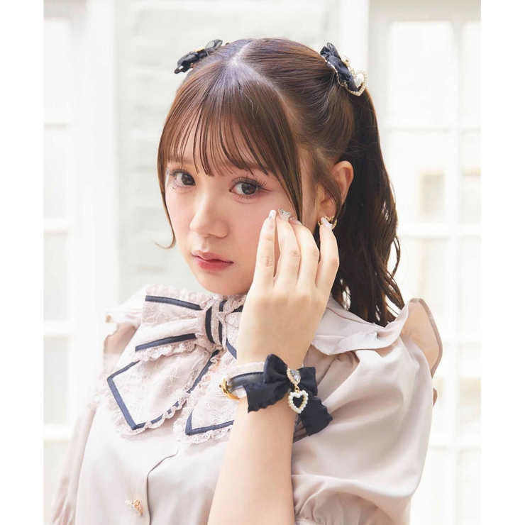 ずっと気になってた フリルリボンハートビジュブレスレット[品番：RJTW0001025 アクセサリー