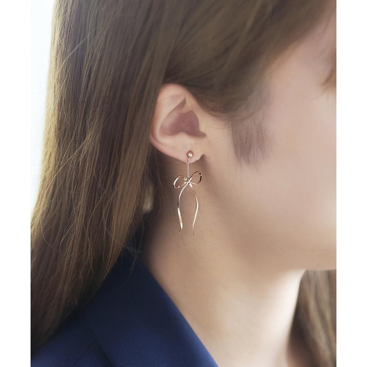 K14GF×メッキ | K14GF スウィングリボンピアス | Samantha Tiara