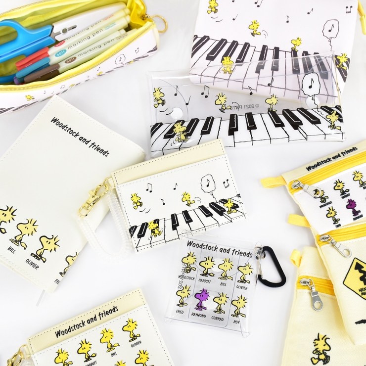 ウッドストック スヌーピー ブックカバー 品番 Xd Avventura アヴェンチュラ のレディースファッション通販 Shoplist ショップリスト