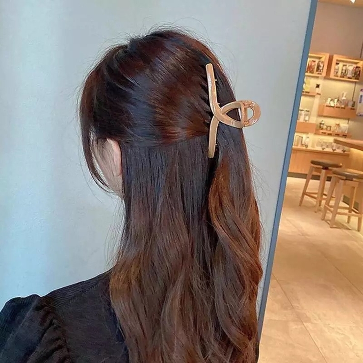 三角ヘアクリップ レディースファッション ヘアアクセサリー[品番