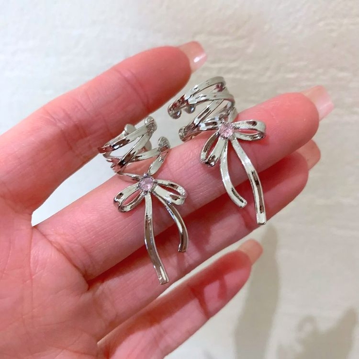 シルバーリボンイヤカフ ピアス アクセサリー 結婚式 パーティー 女性らしい  | sevens | 詳細画像4