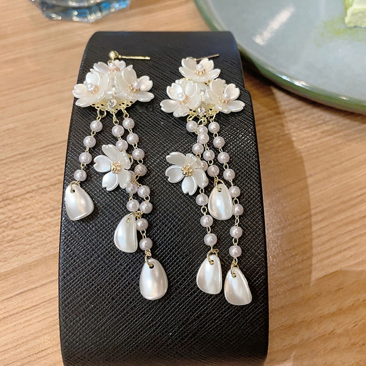 ロングピアス 揺れる 花 | shoppinggo | 詳細画像7 