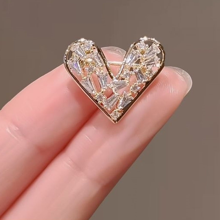 ブローチ ハート 1個[品番：JRKW0004902]｜shoppinggo