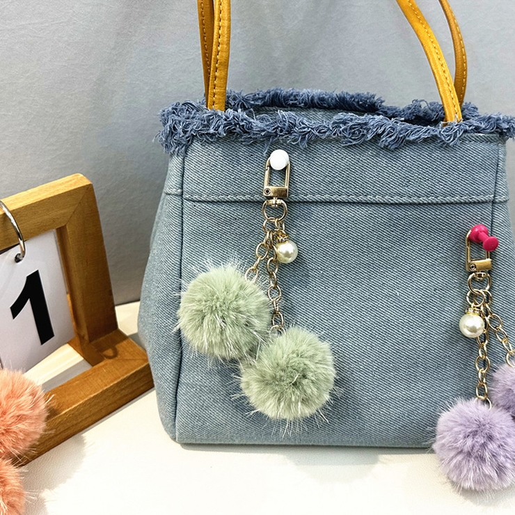 グリーン | ポンポン ファーチャーム ふわふわ | shoppinggo