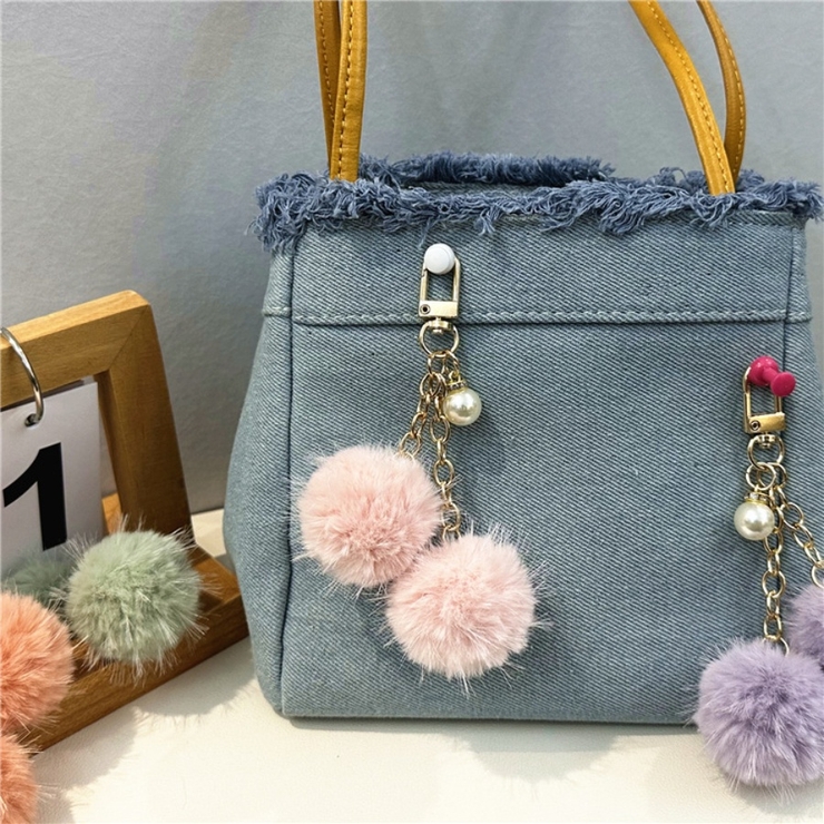 ピンク | ポンポン ファーチャーム ふわふわ | shoppinggo