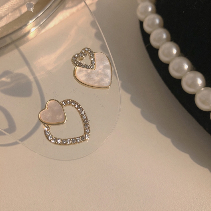 セール】モノトーンハートピアス（ピアス（両耳用