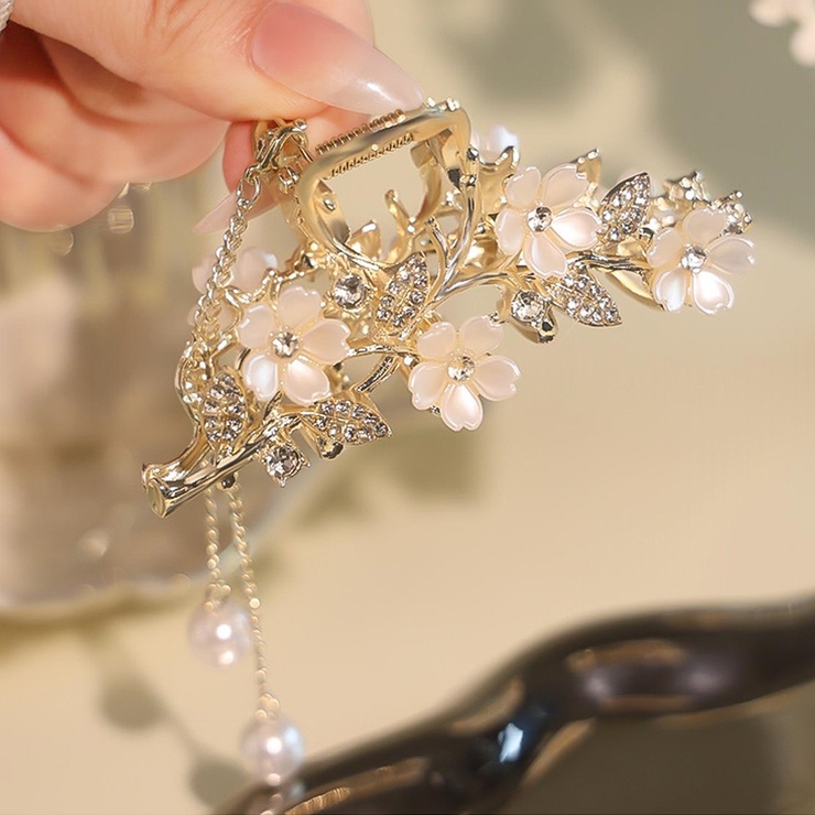 ヘアクリップ はな ゆらゆらチェーン付き | shoppinggo | 詳細画像2 