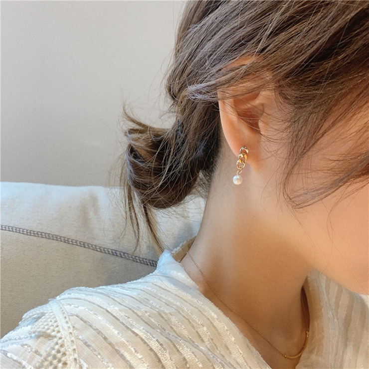 揺れる イヤリング 大ぶりピアス | shoppinggo | 詳細画像4 