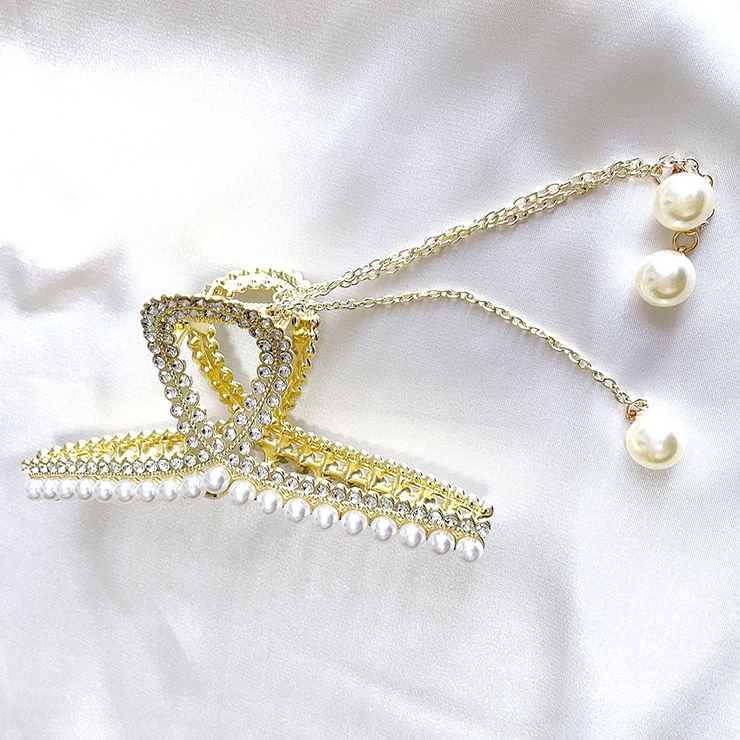 ヘアクリップ ゆらゆらチェーン付き 髪留め[品番：JRKW0004166