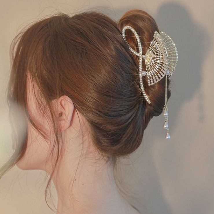 ヘアクリップ ゆらゆらチェーン付き 髪留め | shoppinggo | 詳細画像3 