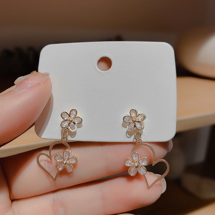 ピアス 揺れる ロングピアス | shoppinggo | 詳細画像4 