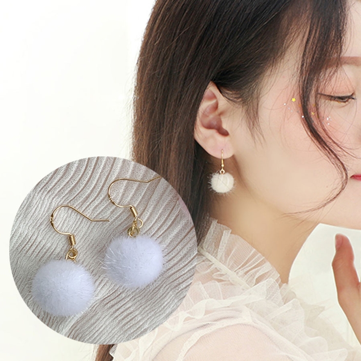 【セール中♡】ボンボンピアス/イヤリング オーダーページ オーダー】ボンボンピアス♡ボンボンイヤリング2連 | millyroom