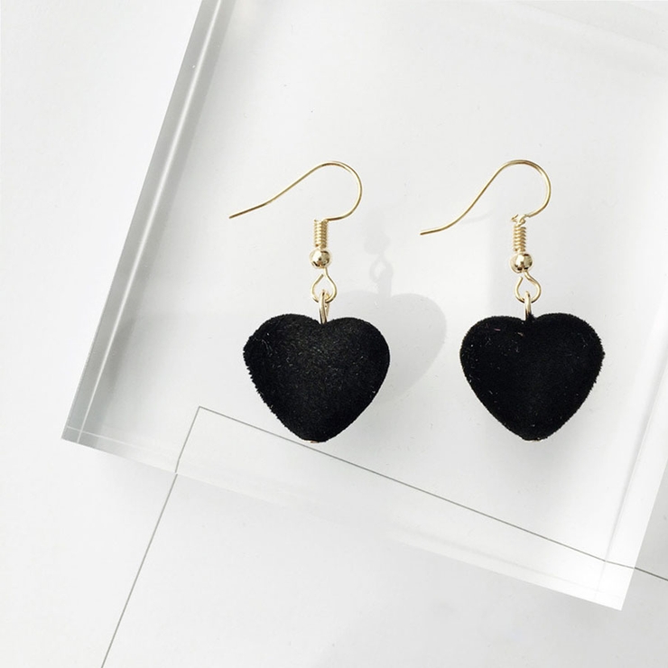 ハートピアス 揺れる ふわふわ | shoppinggo | 詳細画像3 