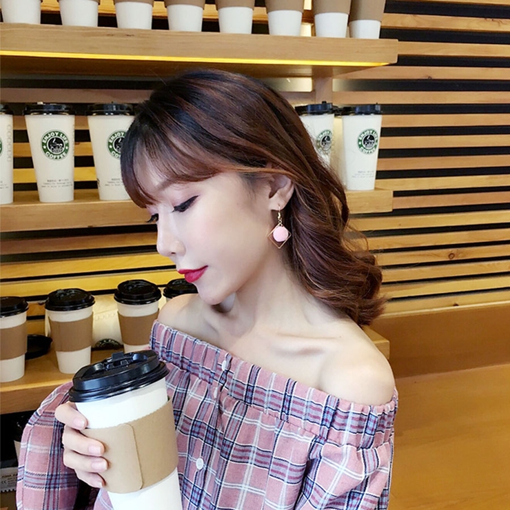 ふわふわ ファーピアス 菱形イヤリング | shoppinggo | 詳細画像4 