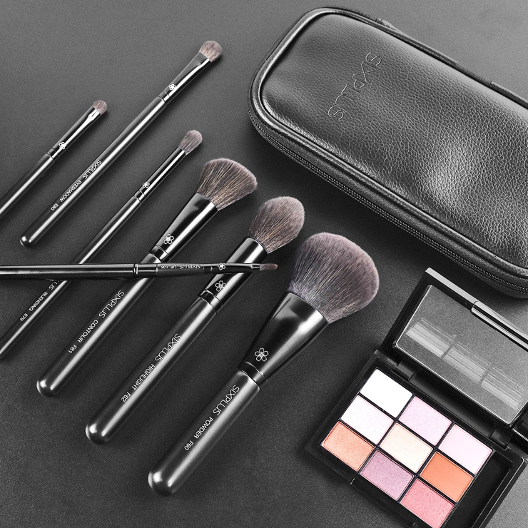 Sixplus Playシリーズ 携帯用メイクブラシ 5本セット 品番 Sixe Sixplus シックスプラス のレディースファッション通販 Shoplist ショップリスト