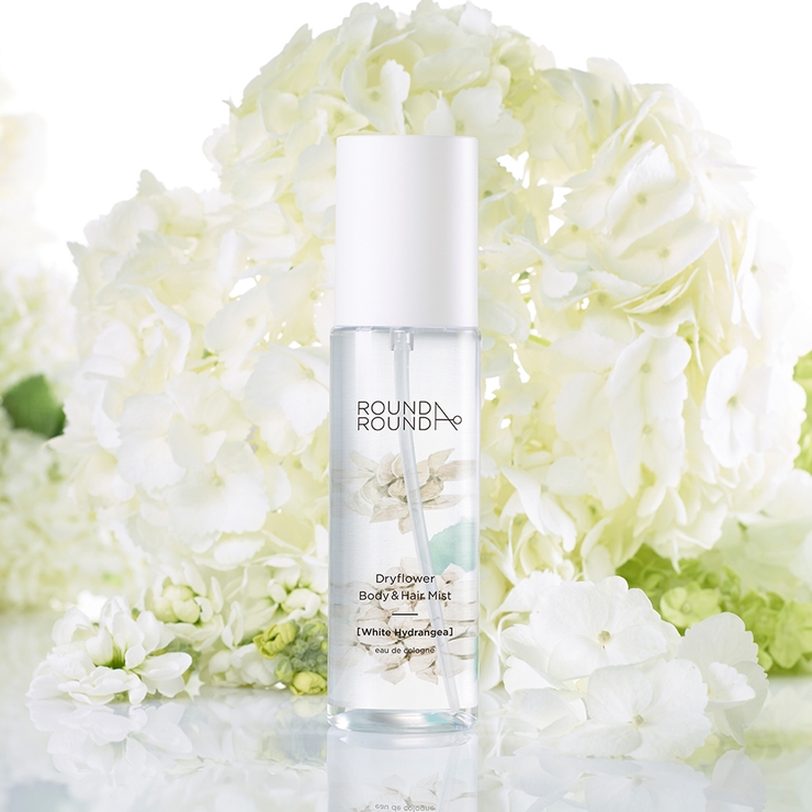 Roundaround ドライフラワーボディ ヘアミスト 白いアジサイ 品番 Skie Oliveyoung Pb Cosmetics オリーブヤングピービーコスメティクス のレディースファッション通販 Shoplist ショップリスト