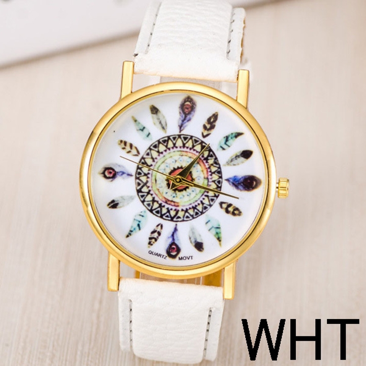 エスニック風デザイン ゴールドケースにフェザープリントのシンプル3針ウォッチ