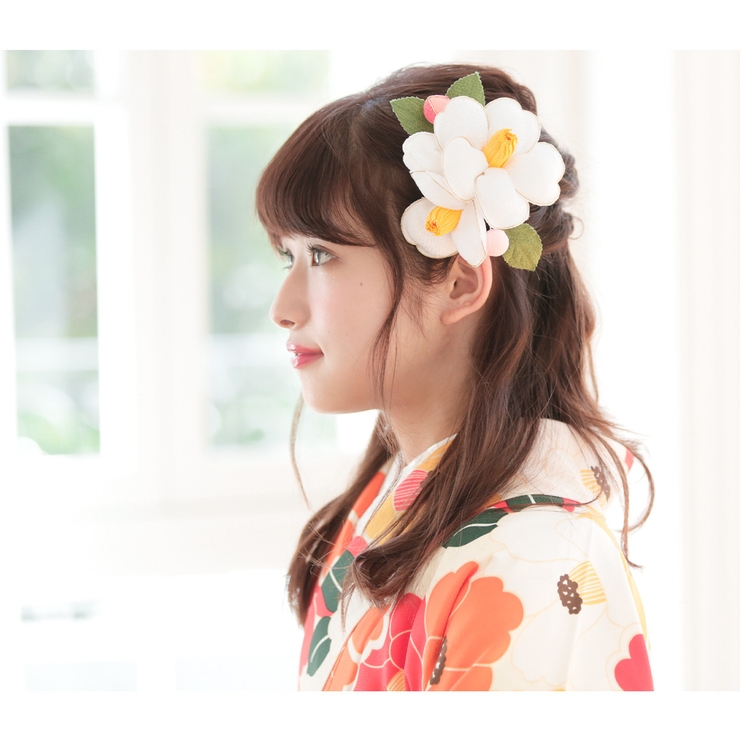 成人式 髪飾り 椿 品番 Sbew Soubien ソウビエン のレディースファッション通販 Shoplist ショップリスト