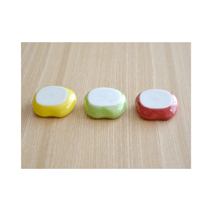 りんごの箸置き（アウトレット込み）はしおき/キッチン雑貨/かわいい/フルーツ/カラフル