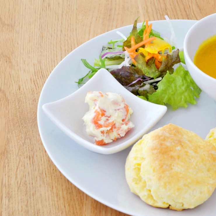 角皿 ホワイト スクエア一品皿 | EAST table | 詳細画像1 