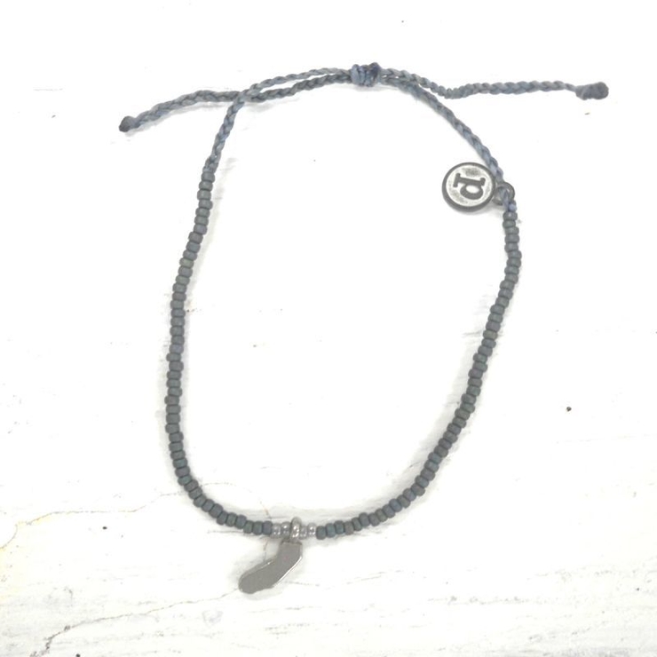 グレー | プラヴィダブレスレット CALIFORNIA BITTY CHARM BEAD | BACKHEAD