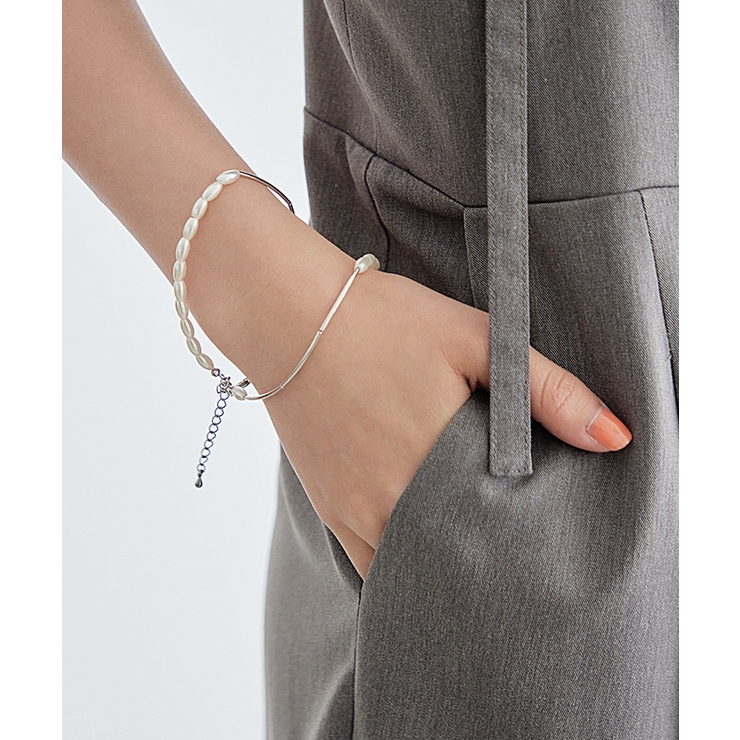 パールクロスチェーンブレスレット パール素材で女性らしさを演出 小物 | titivate | 詳細画像11 