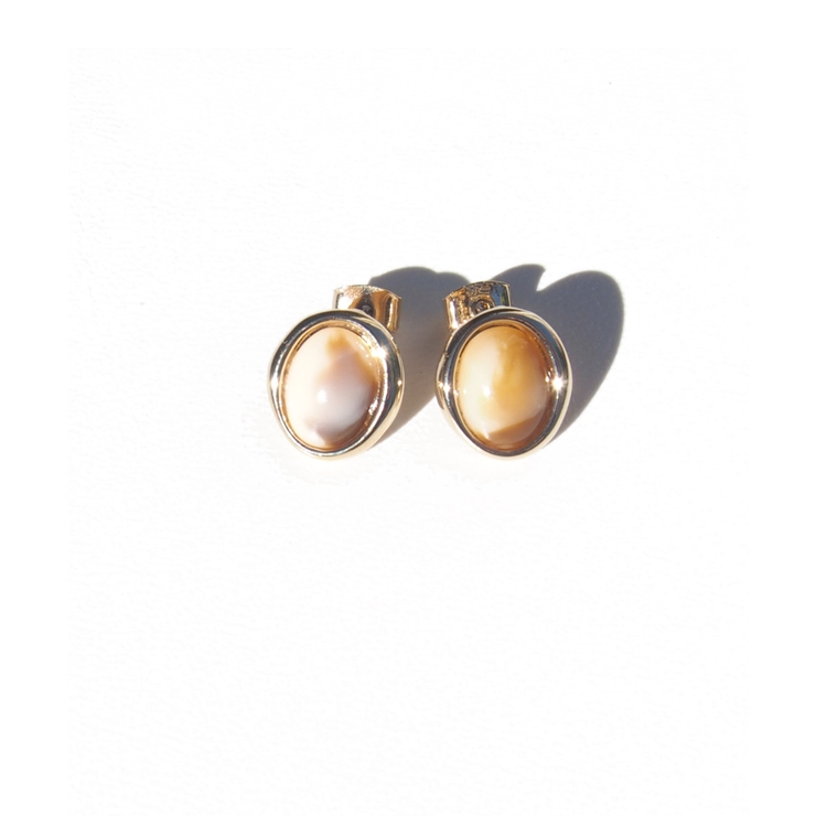 ベージュ | mille blanc アクリルカラーピアス | TRANSIT ACCSESSORY 
