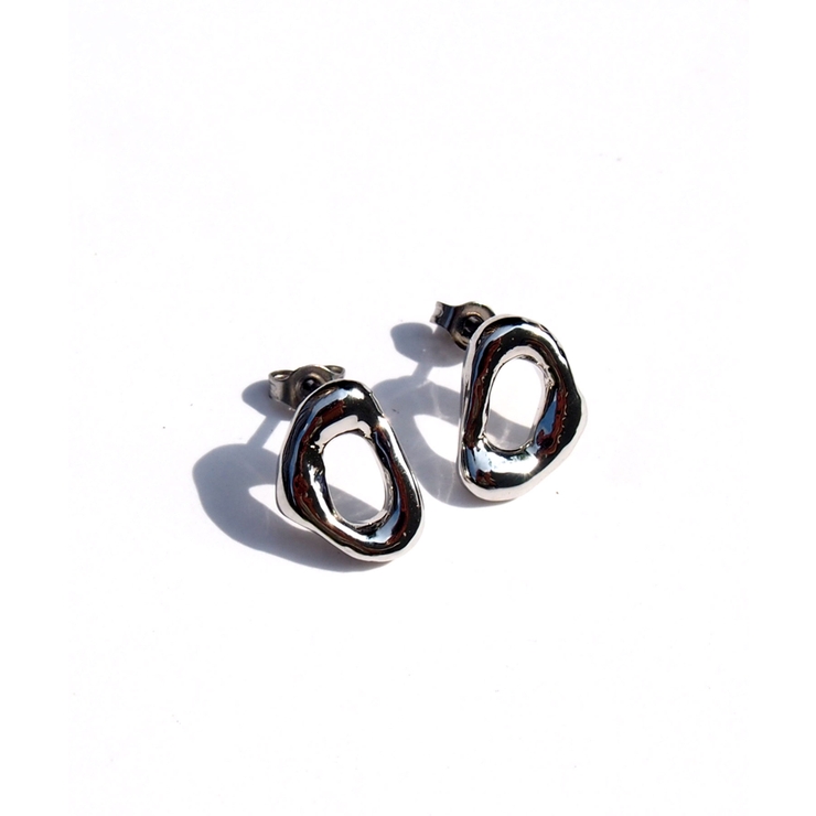 ピアス ポストピアス 左右対称[品番：TRNA0002157]｜TRANSIT