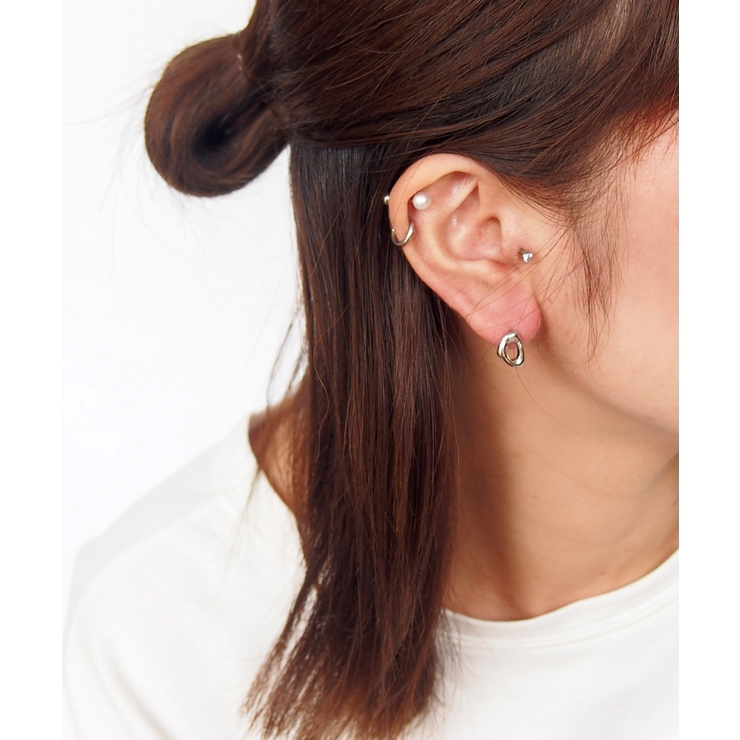 ピアス ポストピアス 左右対称