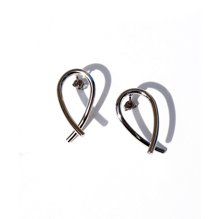 ピアス ポストピアス 左右対称[品番：TRNA0002159]｜TRANSIT