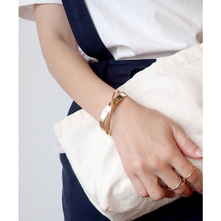 バングル ボリューム トレンド 品番 Trna Transit Accsessory トランジットアクセサリー のレディース ファッション通販 Shoplist ショップリスト