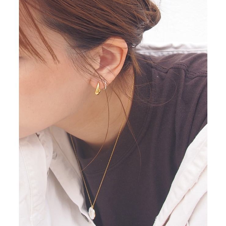 SALON 柔らかラインのプチピアス 厚メッキ | TRANSIT ACCSESSORY  | 詳細画像3 