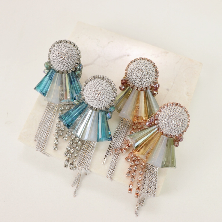 貝殻モチーフイヤリング ピアス イヤリング 品番 Becw Clarissa クラリッサ のレディースファッション通販 Shoplist ショップリスト