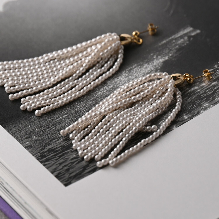 最新の激安 タッセルパールピアス イヤリング ピアス[品番：BECW0009975 ピアス