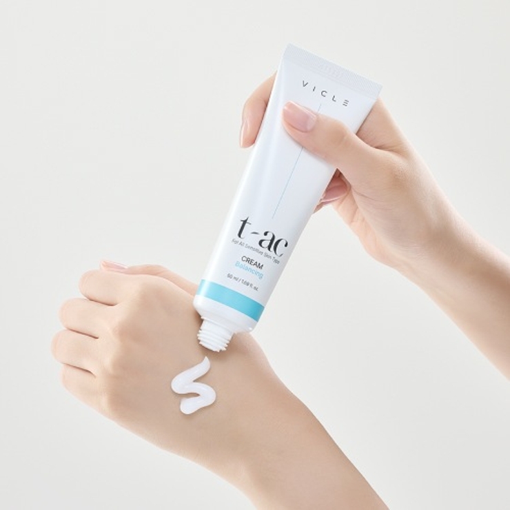 韓国で50万個販売!にきびケア!ニキビ皮脂調節洗顔フォーム+化粧水+クリームべた… | VICLE | 詳細画像8 