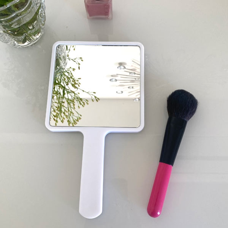 ヴィクトリア 薔薇柄デザイン ヘアブラシ ハンドミラー 2点セット売り 櫛 手鏡 手鏡 ハンドミラー スクエア[品番：VCTW0004087]｜VICTORIA