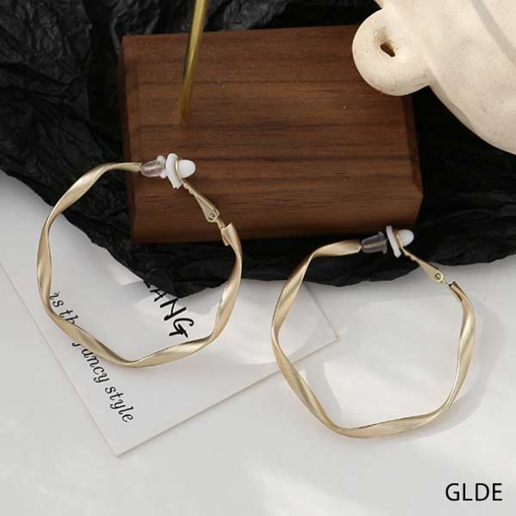 GLDE(イヤリング) | ラウンド イヤリング ピアス | VICTORIA