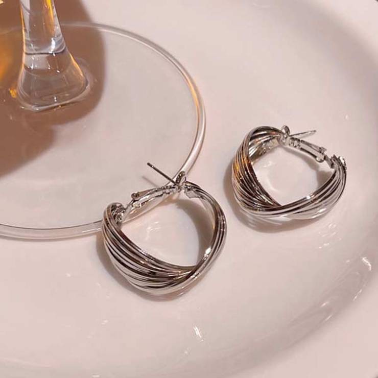 ツイスト フープ ピアス | VICTORIA | 詳細画像9 