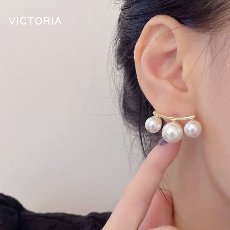 イヤリング パール 3連 | VICTORIA | 詳細画像4 