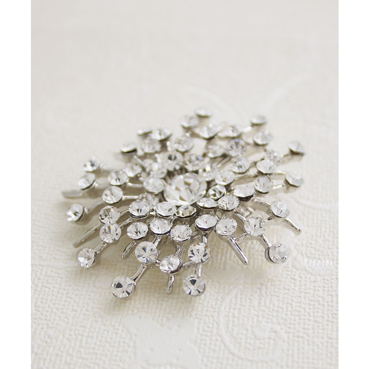 ビジューデザインブローチ ラインストーン 華やか 品番 Vtna 神戸ヴァンテーヌ コウベヴァンテーヌ のレディースファッション通販 Shoplist ショップリスト