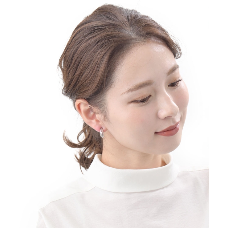 透かし模様ミニフープイヤリング シンプル ゴールド | VINGTAINE | 詳細画像7 