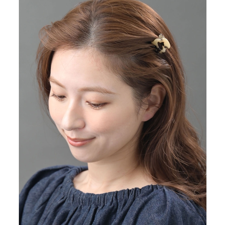 ベージュ | べっ甲風ミニバンスクリップ ヘアクリップ 小さめ ミニクリップ H7218 | VINGTAINE