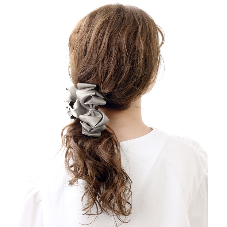 フリルリボンバンスクリップ 大きめ 可愛い 品番 Vtna 神戸ヴァンテーヌ コウベヴァンテーヌ のレディースファッション通販 Shoplist ショップリスト