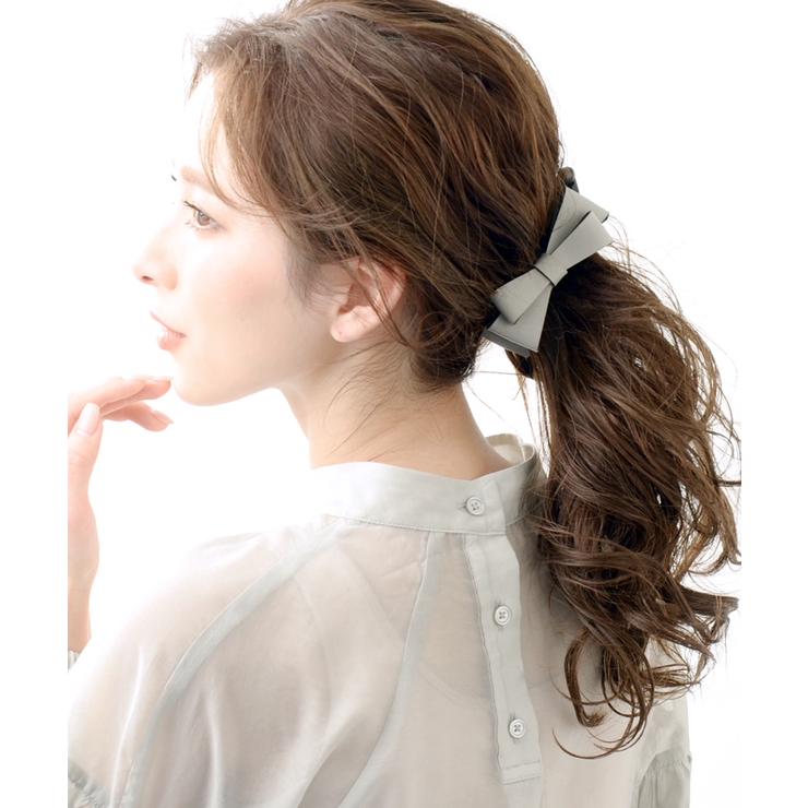 グレー | フェイクレザーダブルリボンバナナクリップ ヘアアクセサリー ベーシック | VINGTAINE