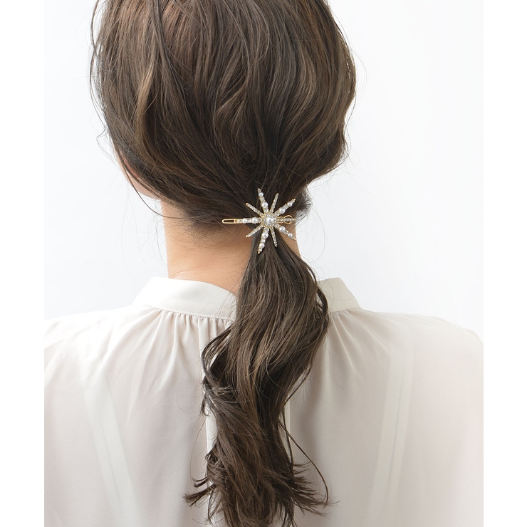 クリスタルモチーフヘアピン シンプル 可愛い 品番 Vtna 神戸ヴァンテーヌ コウベヴァンテーヌ のレディースファッション通販 Shoplist ショップリスト