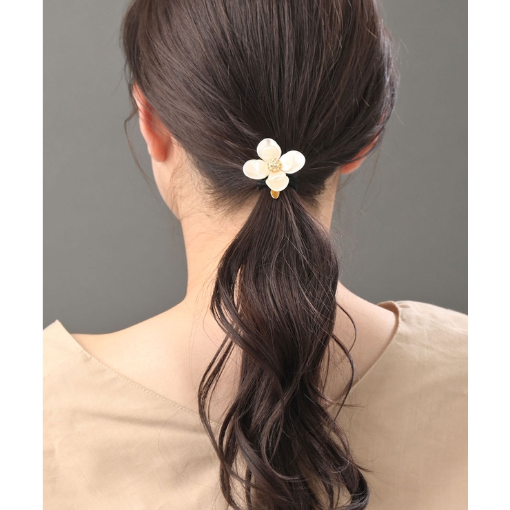 パール調フラワーヘアゴム ヘアアクセ フラワー | VINGTAINE | 詳細画像2 
