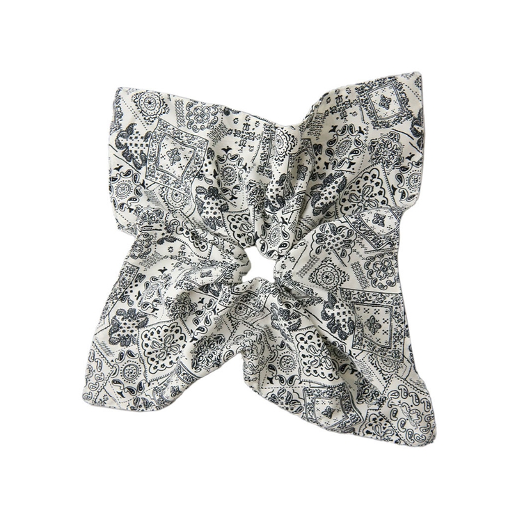 スクエアシュシュ 大人 上品 | VINGTAINE | 詳細画像6 